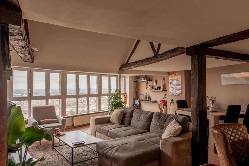 Duplex Atypique Dans La Cite Medievale Laon Buitenkant foto